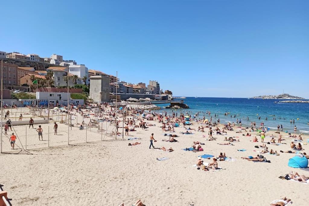 Super T2 Climatise Avec Balcon A Pied Plage Catalan Marselha Exterior foto